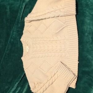 Oversize crop cable knit sweater